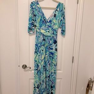 Lilly Pulitzer tropical green size xs floor length sleeved dress